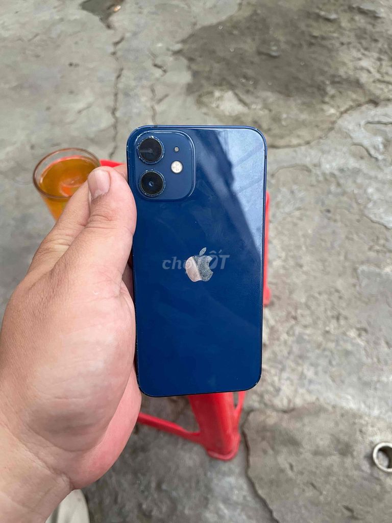 iPhone 12 mini 64GB Xanh dương zin. Mua bán Điện thoại tại Quận Hoàn Kiếm Hà Nội được đăng bởi Thảo Mieo hình 1