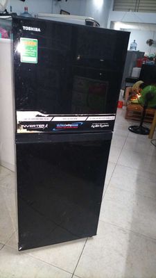 Tủ lạnh Toshiba 190L inverter mặt kính
