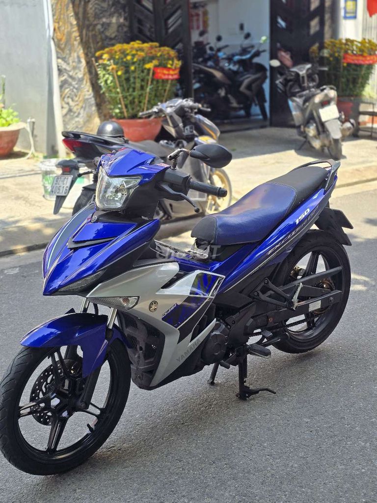 Зеленый ручной конический мотоцикл Yamaha Exciter 150