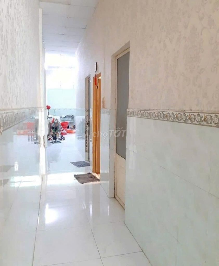 BÁN GẤP NHÀ TÂN HIỆP-HÓC MÔN (50m2). GIÁ 630 TRIỆU, SỔ HỒNG RIÊNG