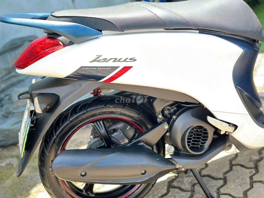 Yamaha Janus Limited Edition Trắng xanh. Mua bán Xe máy tại Quận Ninh Kiều Cần Thơ được đăng bởi CHXM Trung Trưc  hình 9