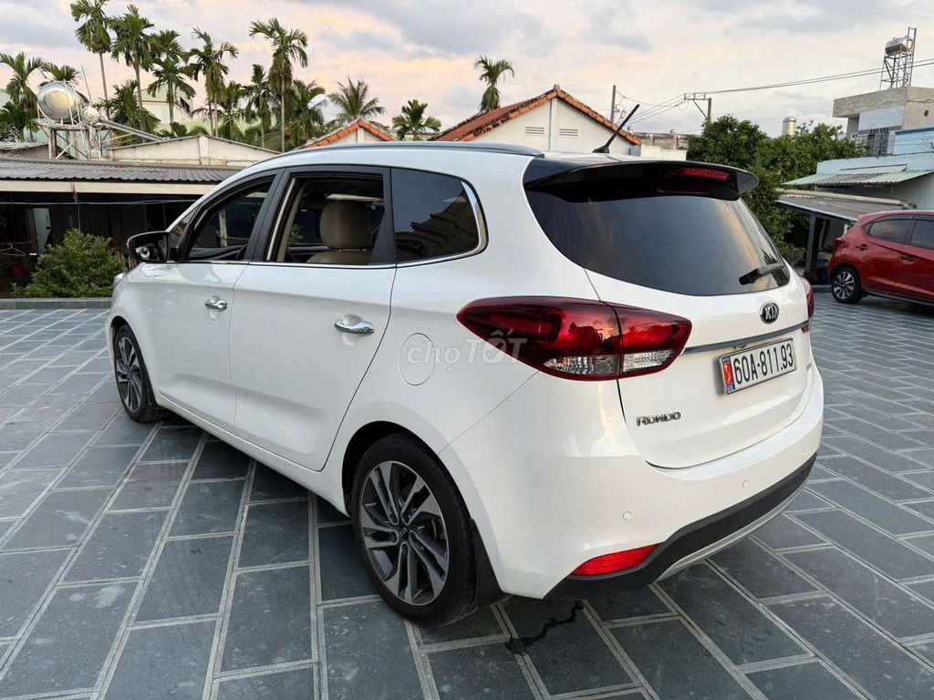 KIA RONDO AT SX 2020 Deluxe  - 24000 km. Mua bán Ô tô tại Thành phố Thủ Đức Tp Hồ Chí Minh được đăng bởi BÌNH VÌNH PHÚ CHUYÊN XE LƯỚT BAO TEST HÃNG  hình 6