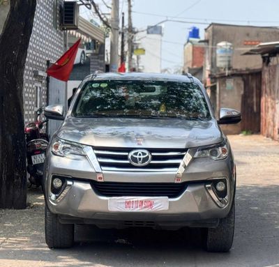 Toyota Fortuner 2019 Bạc 70000 km