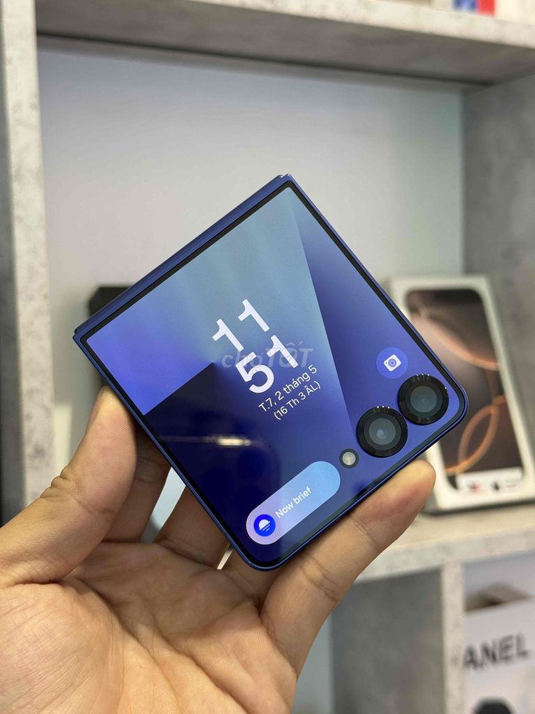 Samsung Z Flip7 256GB Xanh 99% Care +07/2027. Mua bán Điện thoại tại Quận 3 Tp Hồ Chí Minh được đăng bởi Trịnh Quang Linh hình 1
