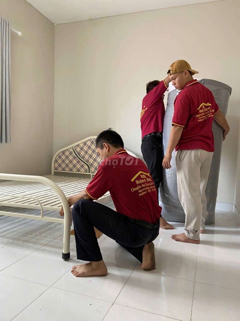 CHUYỂN NHÀ TRỌN GÓI MIỄN PHÍ THÁO LẮP MÁY MÓC. Dịch vụ chuyển nhà tại Quận 7 Tp Hồ Chí Minh được đăng bởi Chuyển Nhà Trọn Gói  Robert Biện hình 1