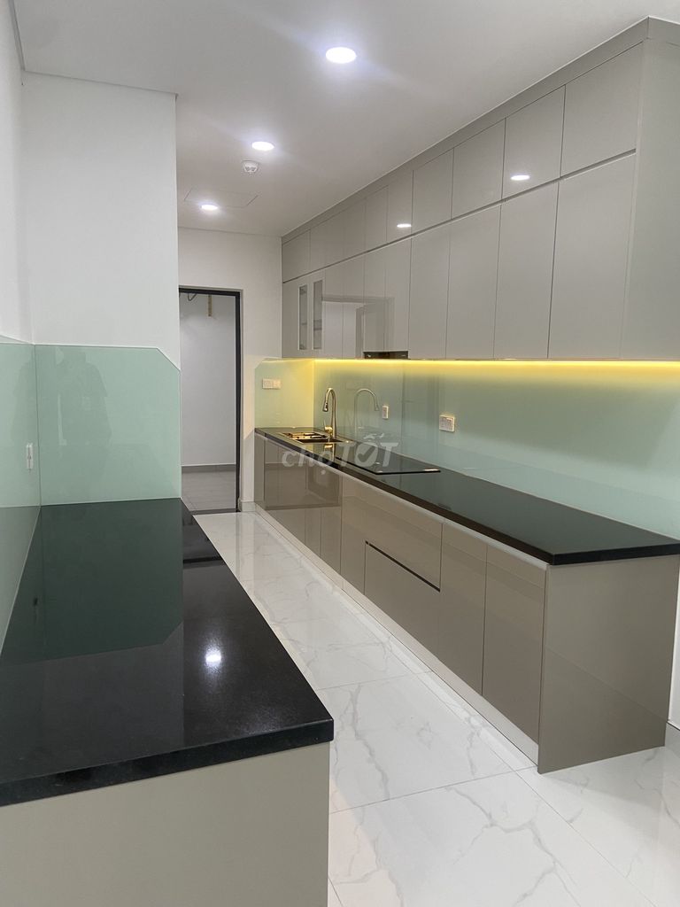 Bán nhanh căn hộ cao cấp Diamond Alnata Celadon City 88m2 4.55 tỷ 102%