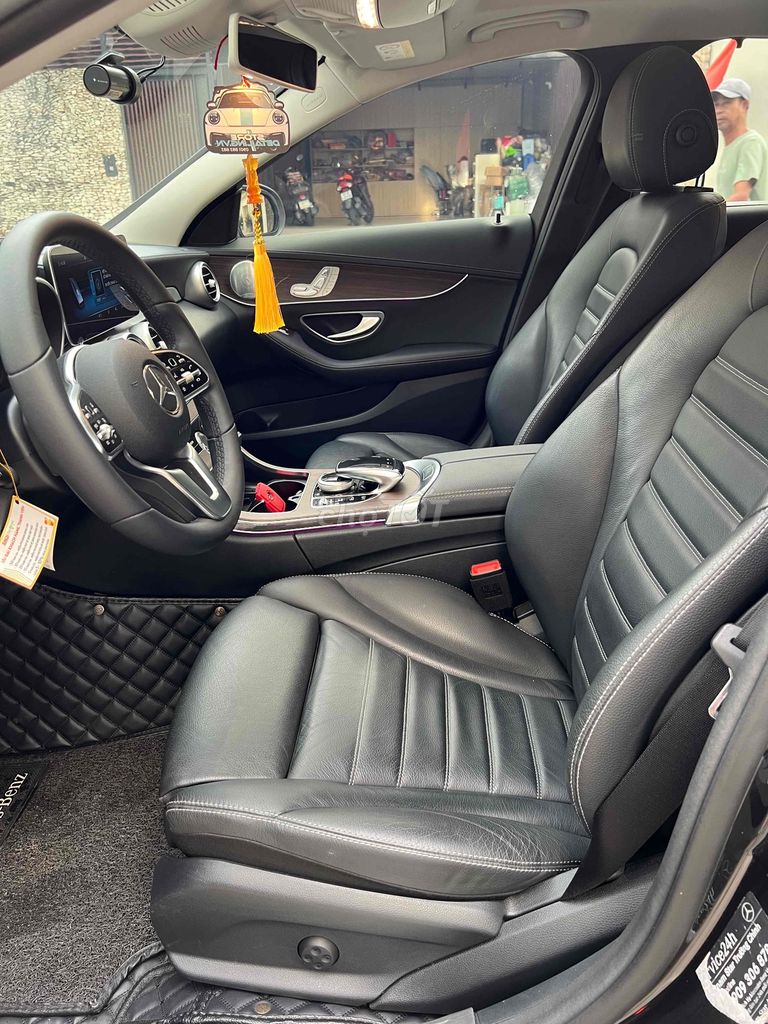 Mercedes C200 Exclusive odo 28k km siêu lướt 2019. Mua bán Ô tô tại Quận Bình Thạnh Tp Hồ Chí Minh được đăng bởi Nguyễn Thanh Tân hình 11