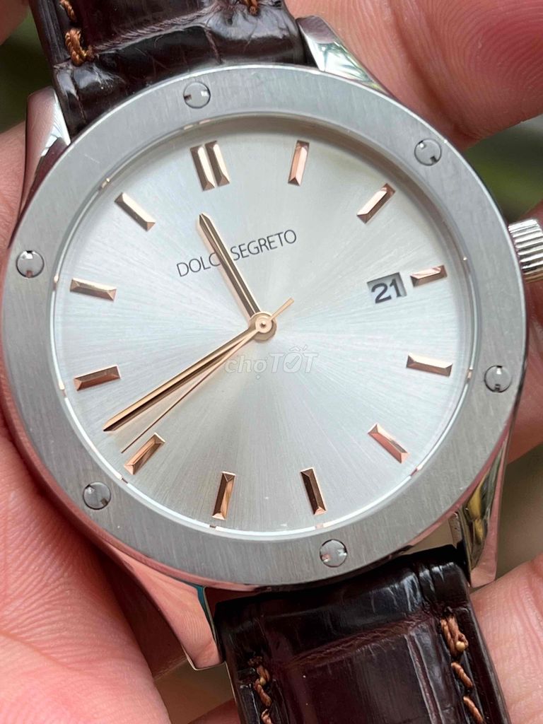 Đồng hồ nam DOLCE SEGERTO phom rất đẹp