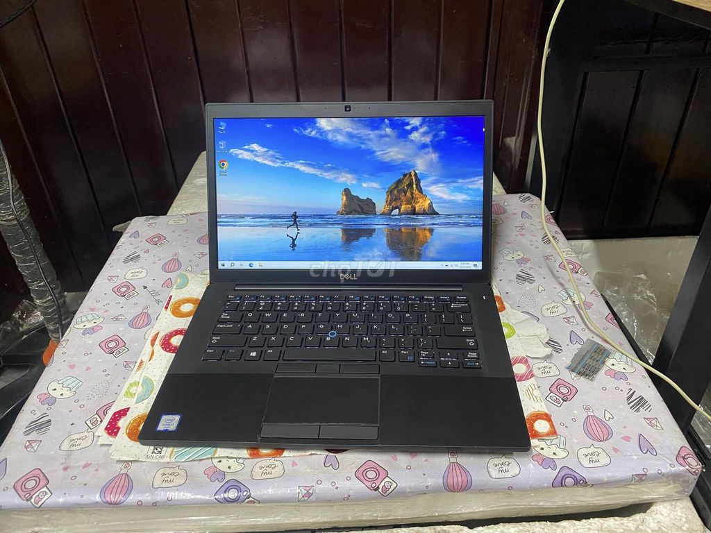 Xã em dell latitude 7490-i7-th8-8g-256g-siêu rẽ