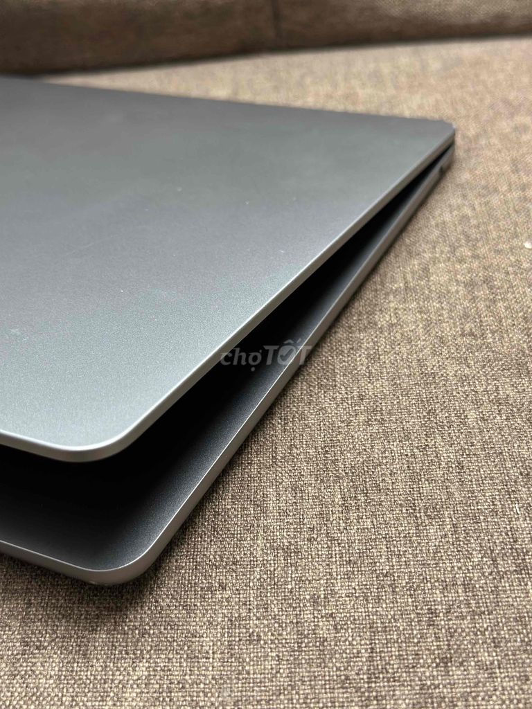 Macbook Air M2 13" 2022 Ram 8Gb/ 256Gb Pin 100%. Mua bán Laptop tại Quận 10 Tp Hồ Chí Minh được đăng bởi APPLE 2HAND hình 6