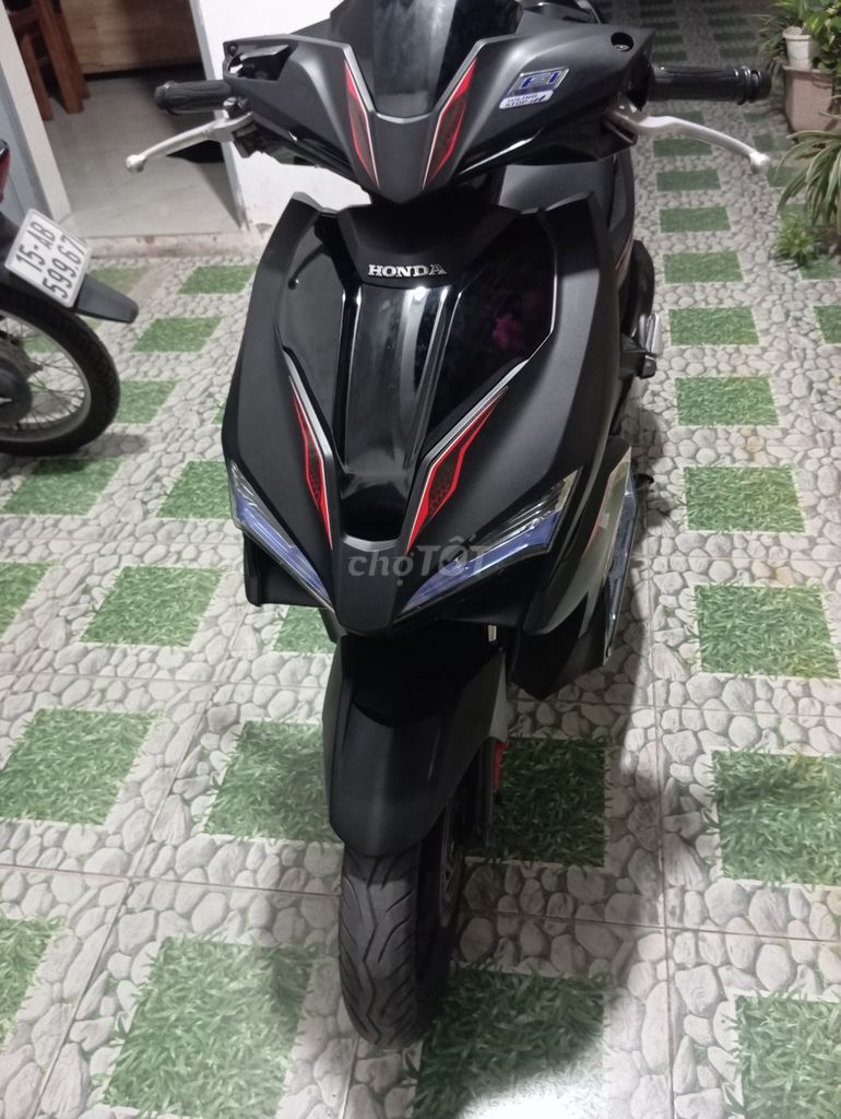 Воздушный клинок Honda 2017 черный