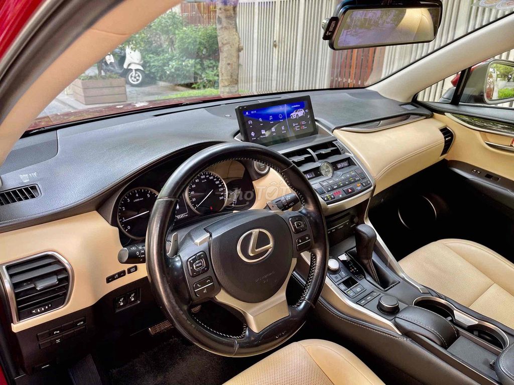 Lexus NX200T 2016 Màu Đỏ - 95000 km. Mua bán Ô tô tại Quận Thanh Xuân Hà Nội được đăng bởi Trần Trí Cường hình 11