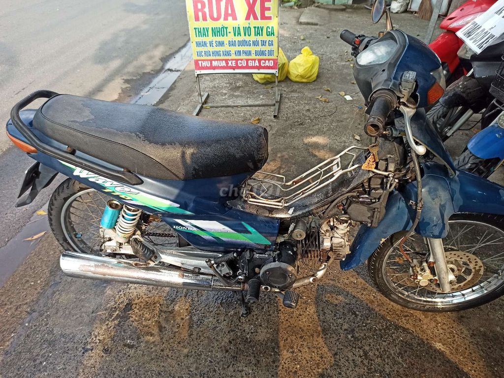 Honda Wave Anfa 2002 LỐC ĐEN STP CÒN BẢNG TEST GỐC. Mua bán Xe máy tại Quận Bình Tân Tp Hồ Chí Minh được đăng bởi LÊ TRUNG VIỄN. hình 1