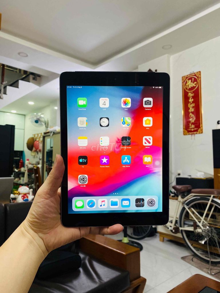 iPad Air 64G Xám Wifi + 4G, sạch icl, full cn. Mua bán Máy tính bảng tại Quận Tân Bình Tp Hồ Chí Minh được đăng bởi ANH ĐỨC Store hình 1