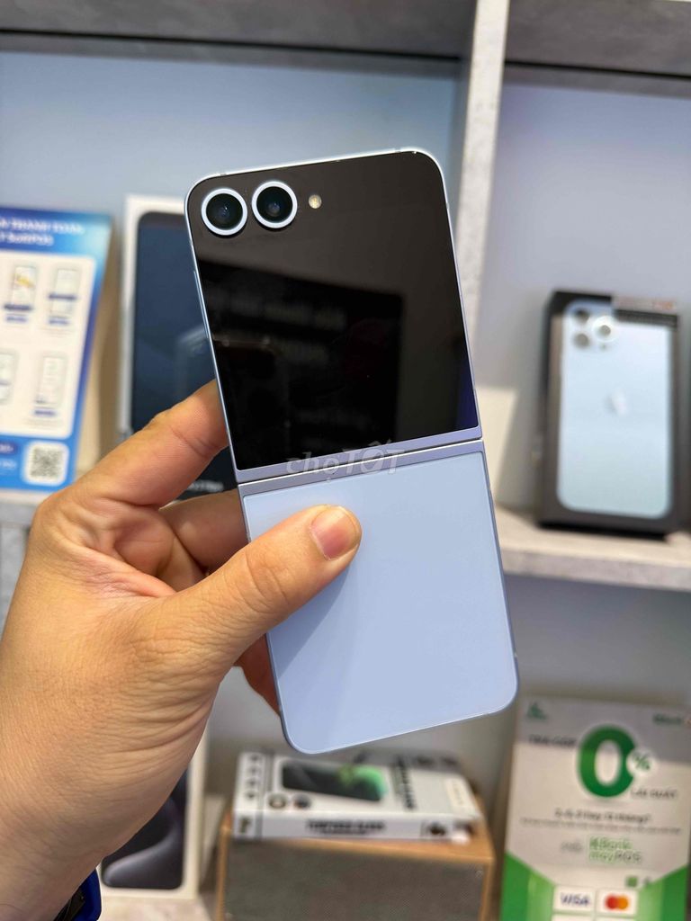 Samsung Zflip6 12GB/256GB Xanh. Mua bán Điện thoại tại Quận 3 Tp Hồ Chí Minh được đăng bởi 2 Hand STORE  hình 1