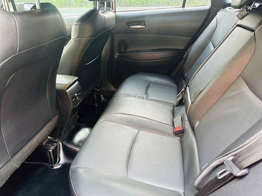 Ô tô Toyota Cross 2022G màu Đỏ. Mua bán Ô tô tại Quận Thanh Xuân Hà Nội được đăng bởi anh Biên hình 17