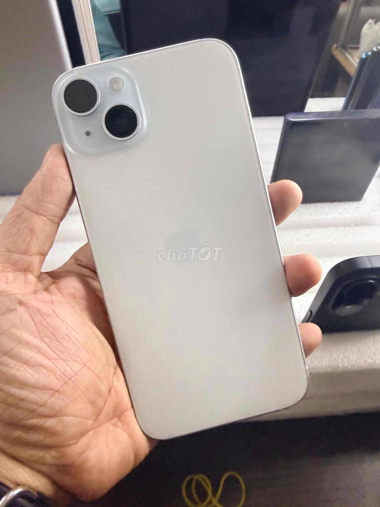 iPhone 15 Plus Xanh Dương 256GB 2 sim vật lí. Mua bán Điện thoại tại Quận Tân Bình Tp Hồ Chí Minh được đăng bởi MrA Store hình 1