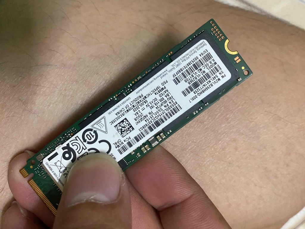 SSD Nvme 256G Samsung Pm981 zin chuẩn W10 Pro