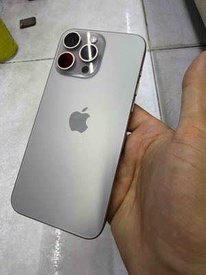 iPhone 15 ProMax 256GB Lock EId 99%