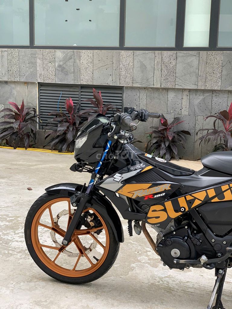 Suzuki Raider 150 2022 có trả góp trao đổi ✅. Mua bán Xe máy tại Quận Hoàng Mai Hà Nội được đăng bởi Phú Lý hình 4