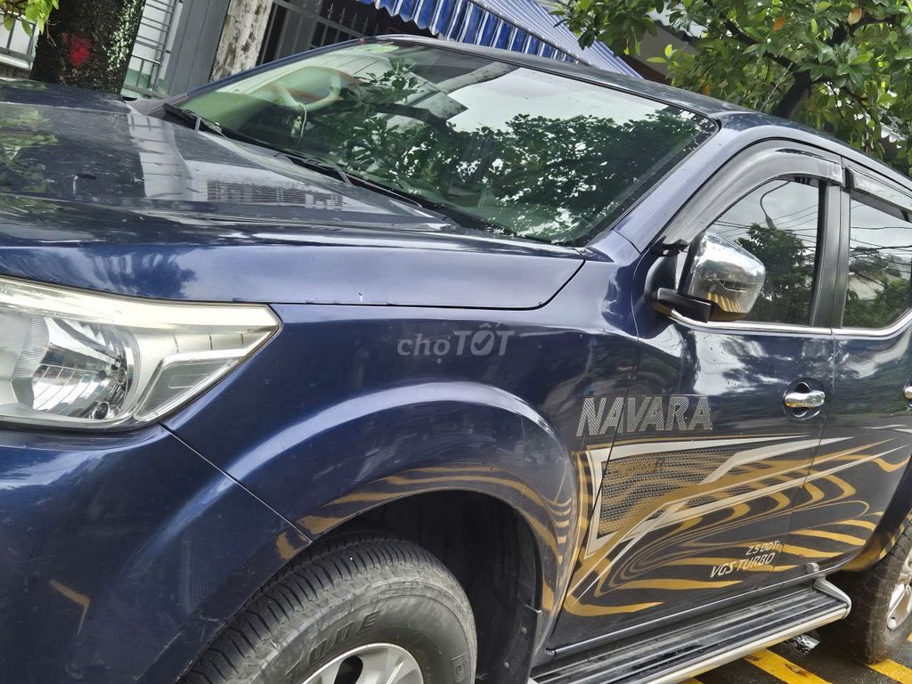 Nissan Navara EL 2018 Автомат Синий 68.000 км