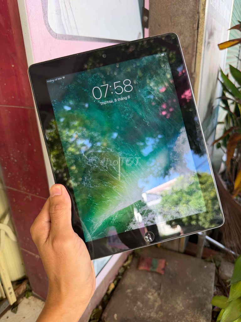 Apple iPad 4 16GB Đen. Mua bán Máy tính bảng tại Thành phố Buôn Ma Thuột Đắk Lắk được đăng bởi Ngọc Mai Mobile hình 1