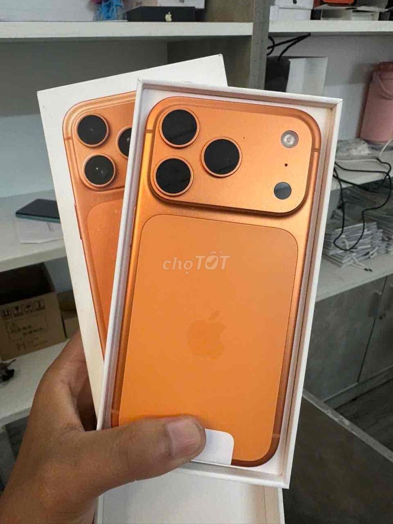 Apple iPhone 17 Pro 256GB Cam Mới. Mua bán Điện thoại tại Quận 7 Tp Hồ Chí Minh được đăng bởi T49 Store hình 1