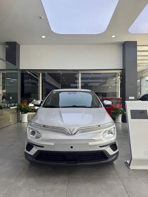VinFast Nerio Green SUV điện Bạc