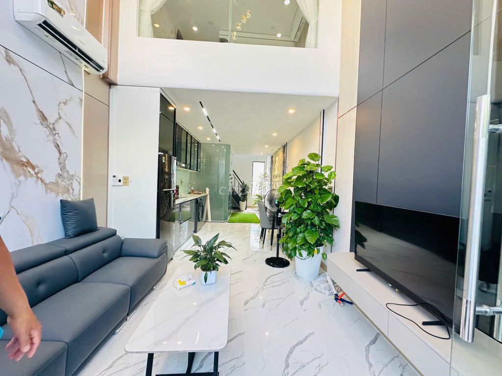 Rent · 2 bd · 100 м² · Quận Ngũ Hành Sơn, ул. Đường An Thượng 24