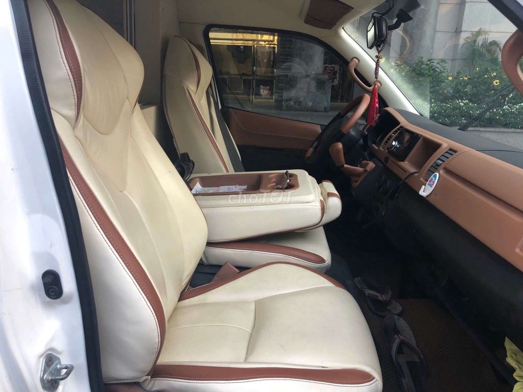 Toyota Hiace 2007 Van 150.000 km. Mua bán Ô tô tại Thành phố Thủ Đức Tp Hồ Chí Minh được đăng bởi Lâm Duy Minh hình 3