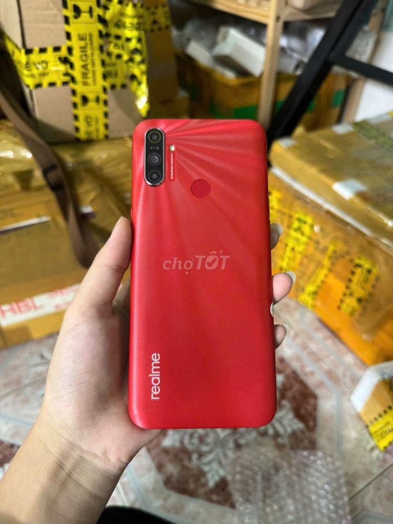 Realme C3, 32GB, pin 5000, đẹp. Mua bán Điện thoại tại Thành phố Thủ Dầu Một Bình Dương được đăng bởi Phước Mobile hình 1