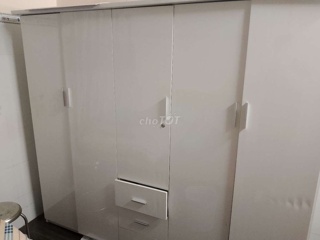 Tủ quần áo Nhựa Trắng 2mx1m8. Mua bán Tủ, kệ gia đình tại Huyện Hóc Môn Tp Hồ Chí Minh được đăng bởi Tran Đat hình 1