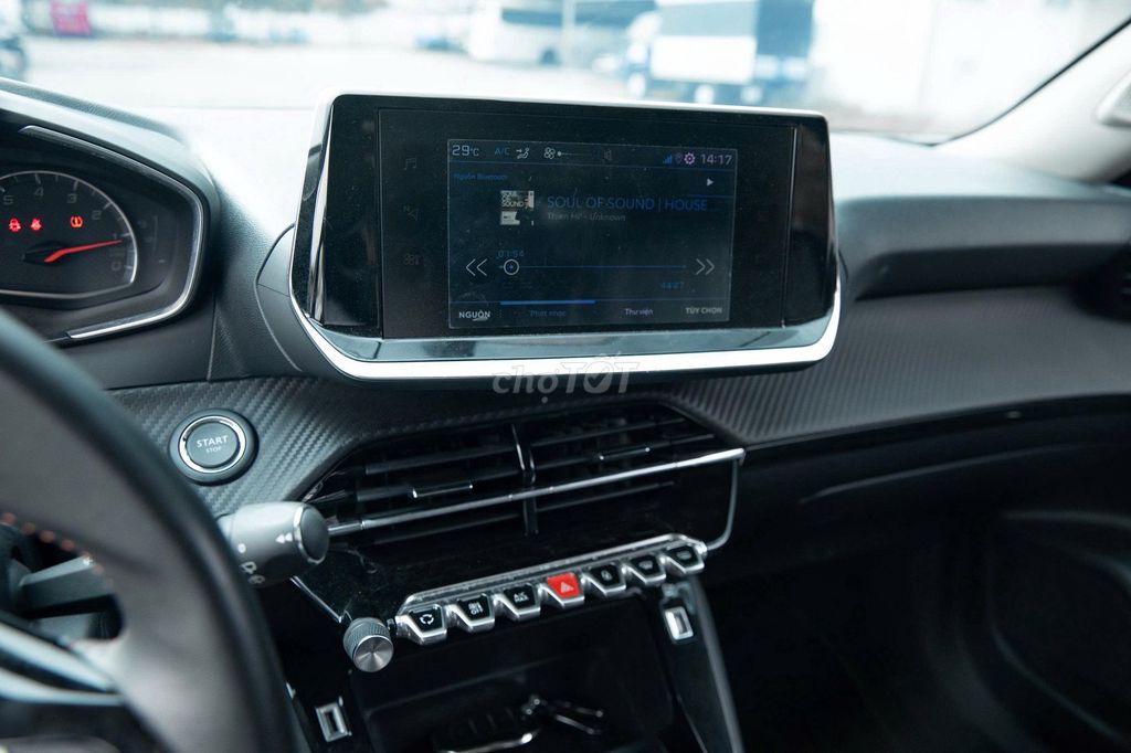 Peugeot 2008 2022 Active - Xe Rẻ Đi Phố. Mua bán Ô tô tại Quận Gò Vấp Tp Hồ Chí Minh được đăng bởi Mr Vương otosieuluot hình 7