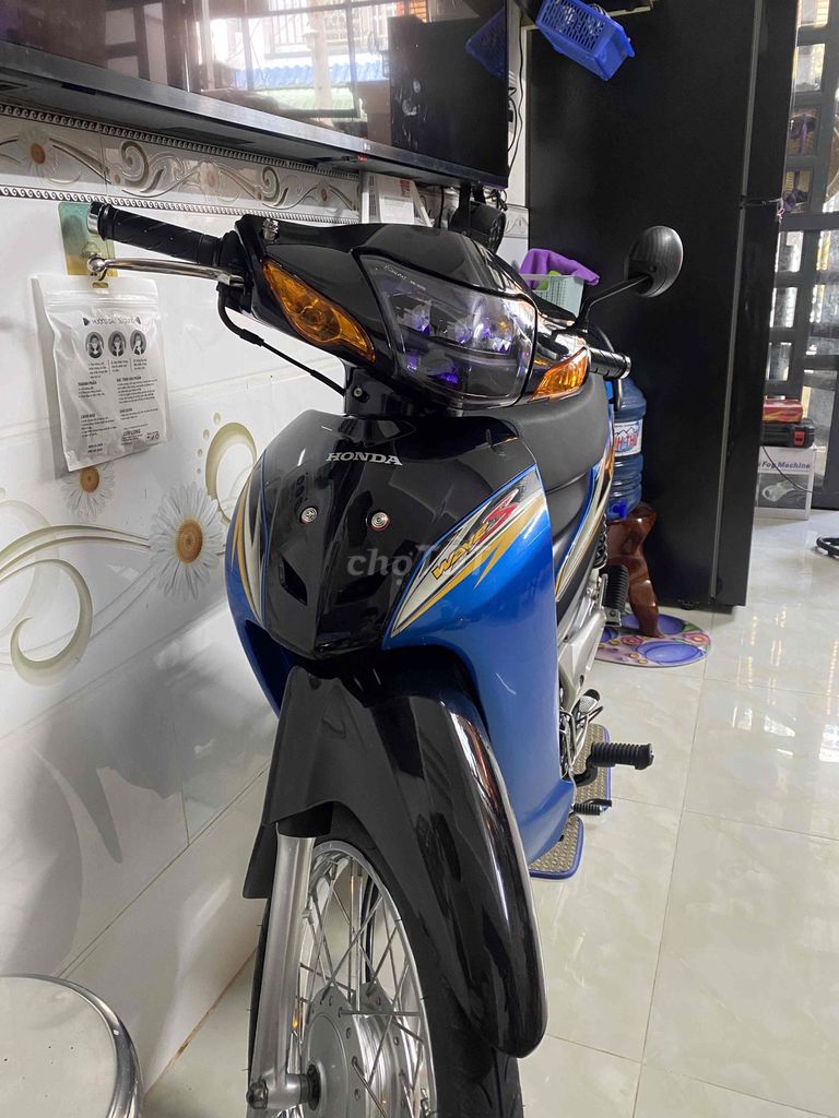 Honda Wave черно-синий, полуавтомат