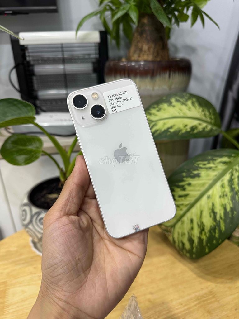 iphone 13 Mini 128Gb Quốc tế Trắng P100 Zin đẹp 98. Mua bán Điện thoại tại Huyện Hóc Môn Tp Hồ Chí Minh được đăng bởi Thu hình 1