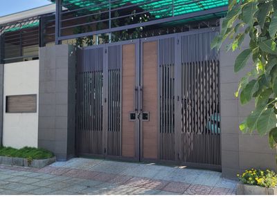 CHUYÊN LÀM MỚI VÀ SỬA CHỮA CỬA SẮT TẠI NHÀ. Dịch vụ tại Quận Thanh Khê Đà Nẵng được đăng bởi Hoàng Văn Hải