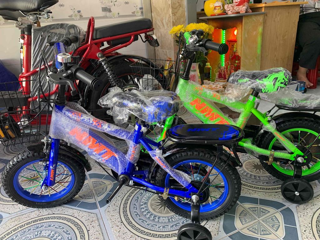 pass xe 12 inch bé gái màu hồng. Mua bán Xe đạp tại Huyện Nhà Bè Tp Hồ Chí Minh được đăng bởi Nguyễn Thị Ngọc Nhi hình 4