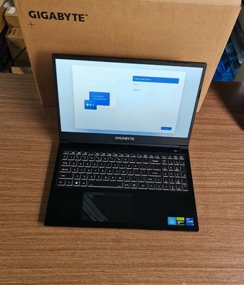 Laptop Gigabyte G5 MF-i5-12450H/16GB/512G/RTX4050