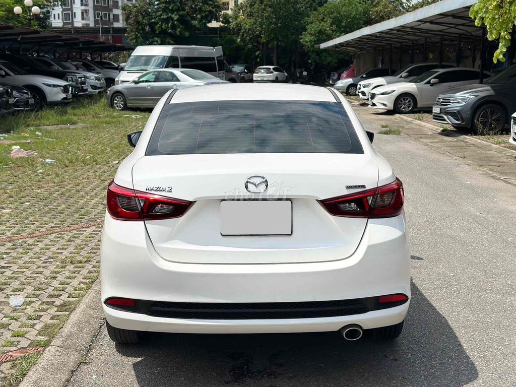 Mazda 2 2020 1.5 AT Deluxe - 38000 km Trắng. Mua bán Ô tô tại Quận Cầu Giấy Hà Nội được đăng bởi Vũ Kiên hình 6