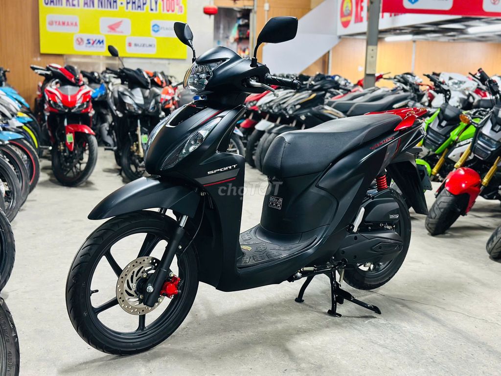 XE MÁYTHANH TÙNG_VISION ĐEN SPORT 2024 CÓ TRẢ GÓP. Mua bán Xe máy tại Quận Nam Từ Liêm Hà Nội được đăng bởi THANH TÙNG hình 2