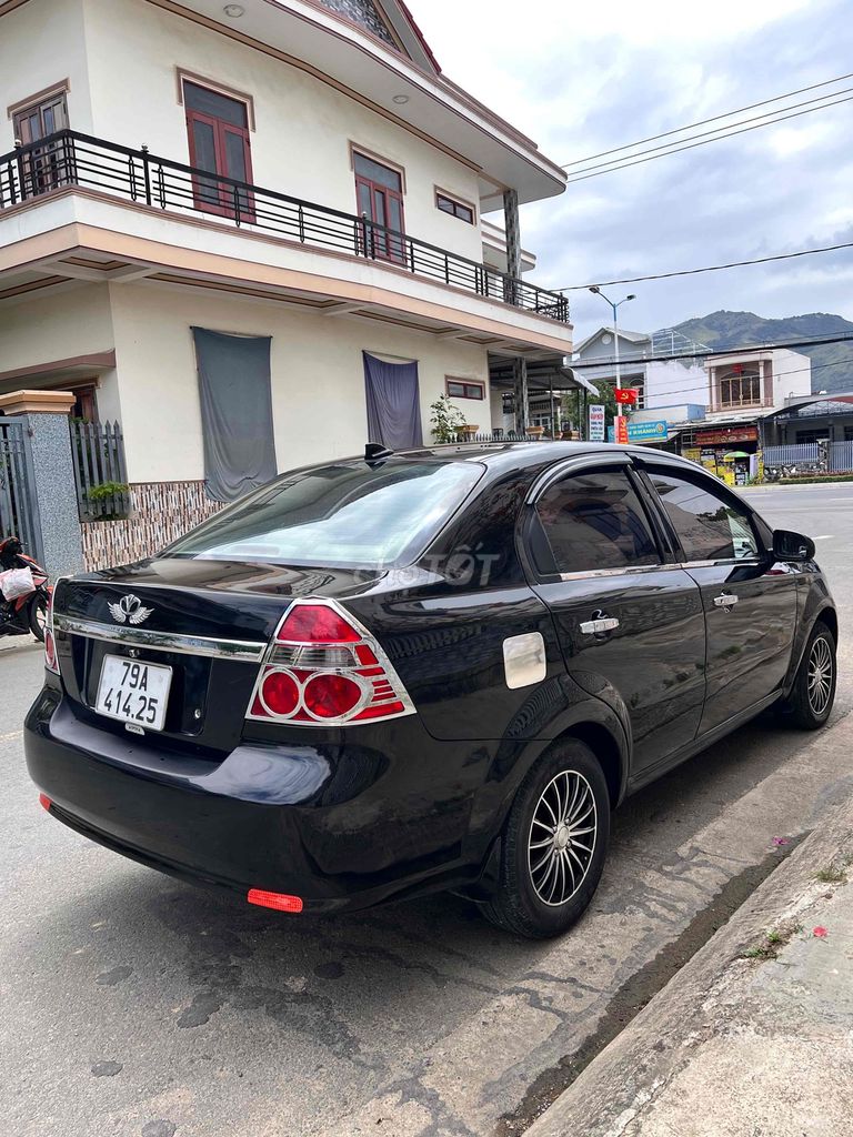 Daewoo Gentra 2010 photo 3