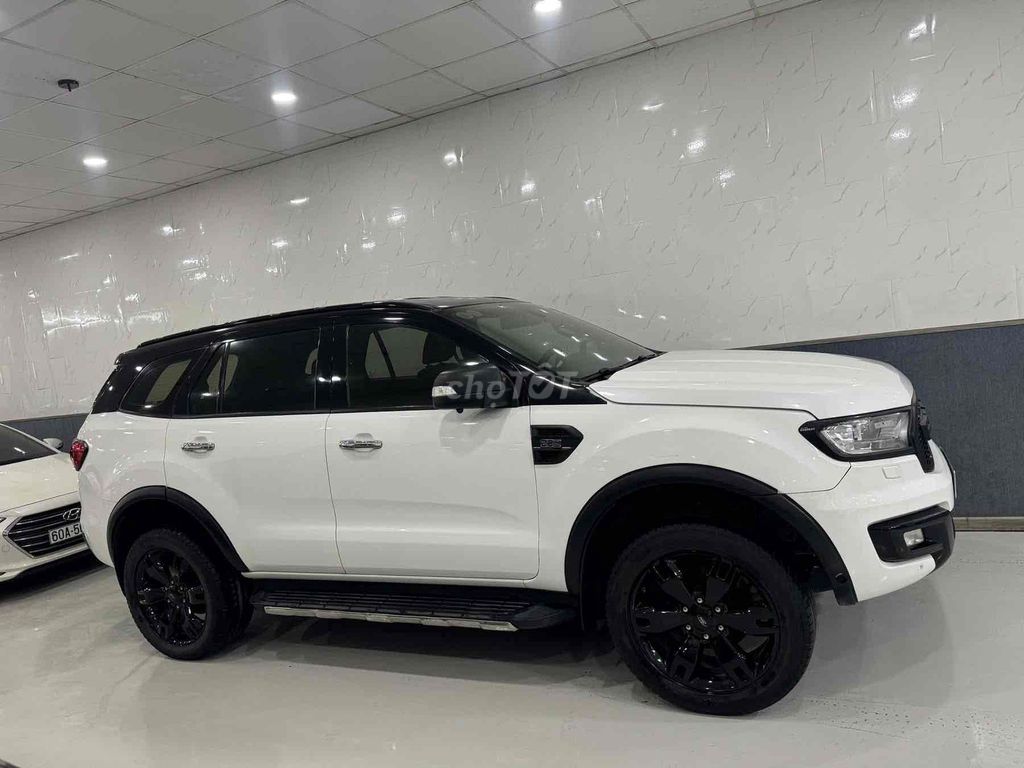 Ford Everest 2016 Titanium 1 cầu xe cực đẹp bs đẹp. Mua bán Ô tô tại Quận Bình Thạnh Tp Hồ Chí Minh được đăng bởi Nguyễn Thanh Tân hình 10