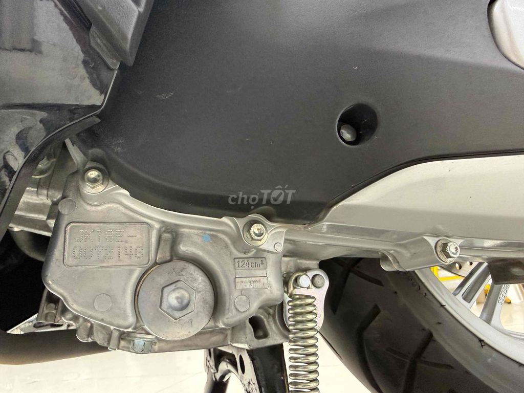 Honda SH 125 2024 Đen. Mua bán Xe máy tại Quận Thanh Khê Đà Nẵng được đăng bởi THẾ MẪN CHUYÊN XE LƯỚT CÓ BÁN TRẢ GÓP  hình 9