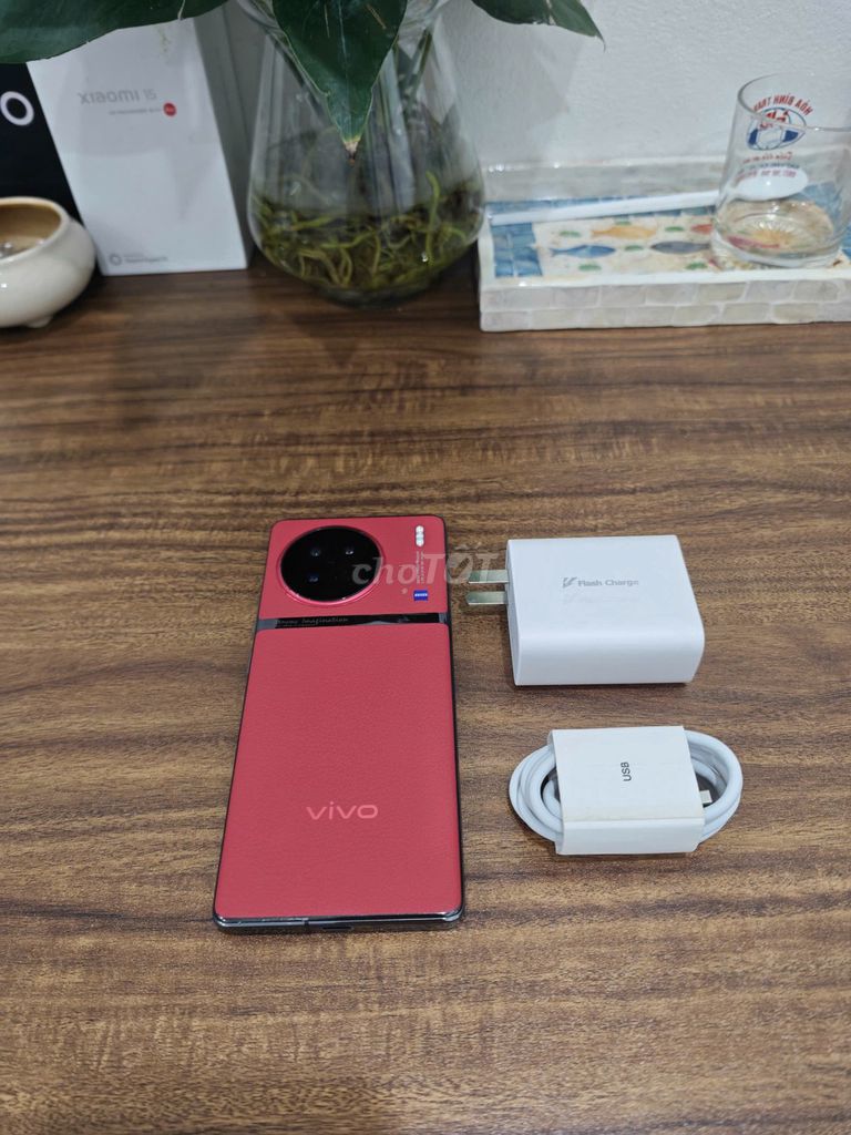 Vivo X90 5G 8/256 Đỏ Lưng da sạc 80w có ship COD. Mua bán Điện thoại tại Quận Hoàng Mai Hà Nội được đăng bởi Trần Ngọc Hiếu hình 1