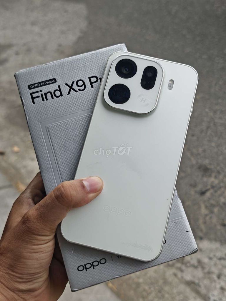 Oppo Find X9 Pro quốc tế 99,9% bán hoặc đổi. Mua bán Điện thoại tại Quận Hải Châu Đà Nẵng được đăng bởi Nguyễn Hưng hình 1