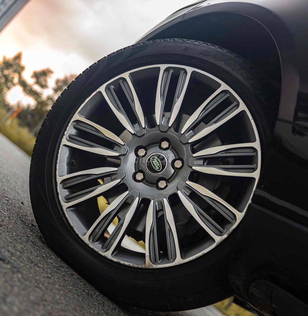 LONG ANH AUTO về Rangerover Autobioraphy 2014. Mua bán Ô tô tại Quận 7 Tp Hồ Chí Minh được đăng bởi LongAnh AuTo  hình 5