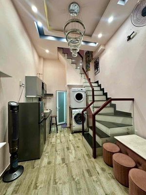Rent · 2 bd · 16 м² · Quận 1, ул. Đường Trần Nguyên Đán