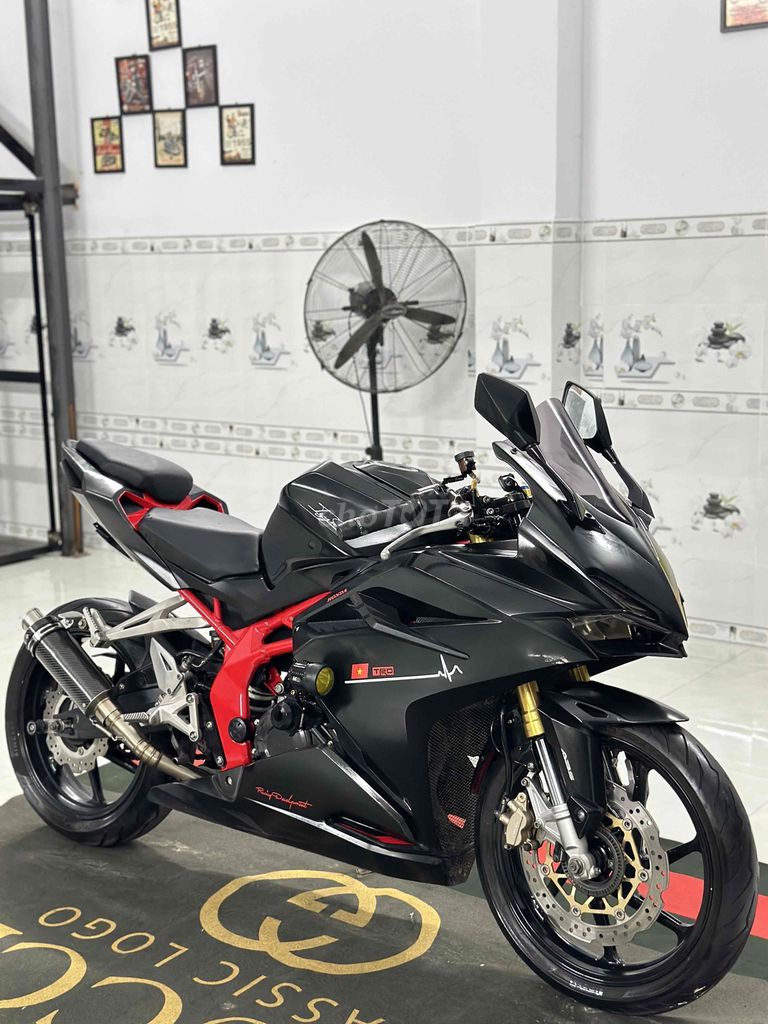 CBR250RR ABS Date 2019 Biển số Sài Gòn bao ký