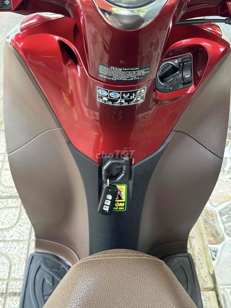 SH MODE 2019 SMARTKEY XE ZIN ĐẸP BS 65K1 CHÍNH CHU. Mua bán Xe máy tại Quận Ô Môn Cần Thơ được đăng bởi Tiến Tạp Hoá  hình 11