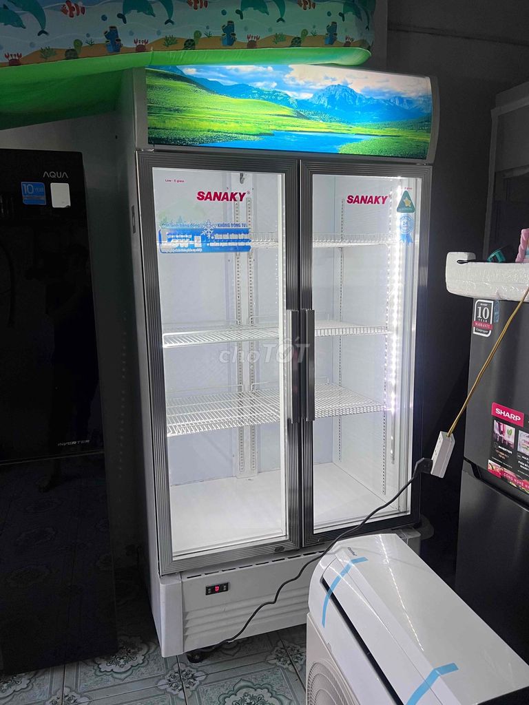 Tủ mát Sanaky 1000 lít. Mua bán Tủ lạnh tại Thành phố Dĩ An Bình Dương được đăng bởi Nguyen Luan hình 1